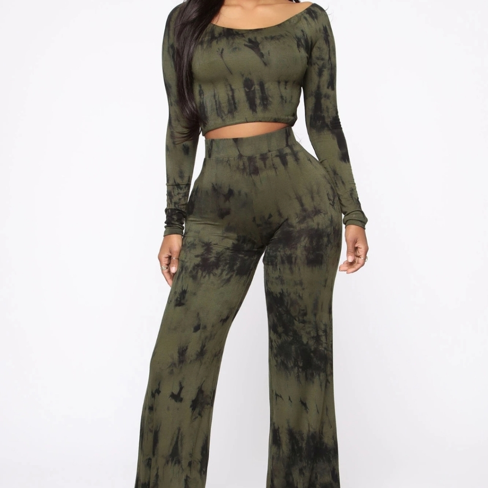 Fashion nova Roll It Up Tie Dye Pant Set